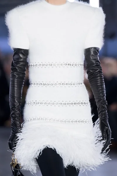 Look 40